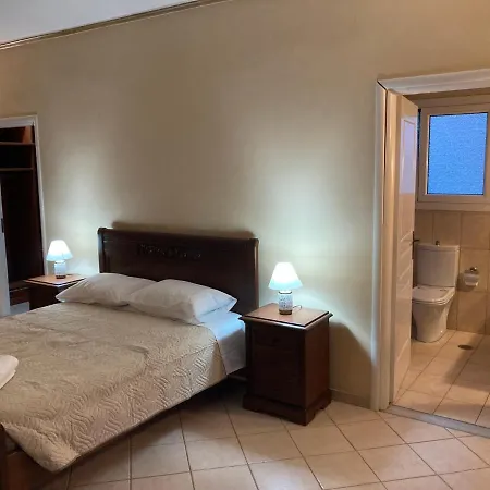 Semesterbostad Maria *